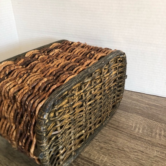 Vtg Woven Utensil Caddy with Quilted Lining - Picture 8 of 9